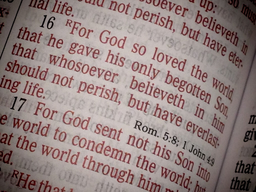 Page of the Bible showing the verse John 3:16